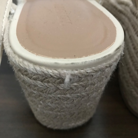 Old Navy Espadrille Platform Sandals Heeled Natural Floral Cream Beige - Picture 6 of 16